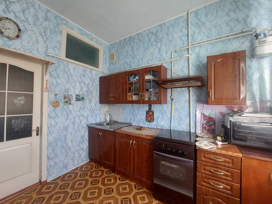 Продам двухкомнатную (2-комн.) квартиру, Юбилейная ул, 9, Восход с