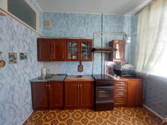 Продам двухкомнатную (2-комн.) квартиру, Юбилейная ул, 9, Восход с