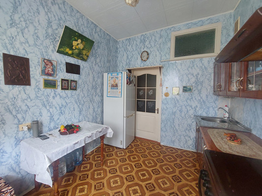 Продам двухкомнатную (2-комн.) квартиру, Юбилейная ул, 9, Восход с