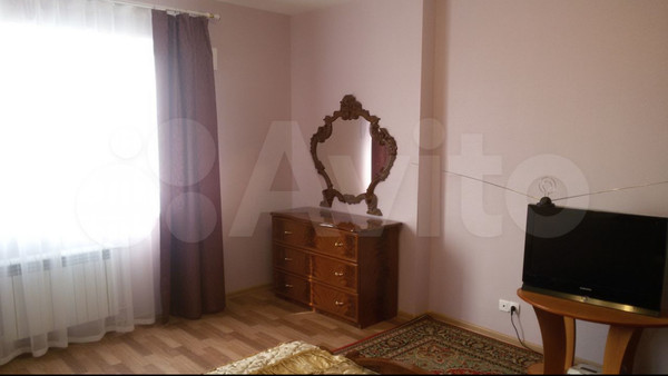 Продам однокомнатную (1-комн.) квартиру, Коминтерна ул, 17, Ханты-Мансийск г