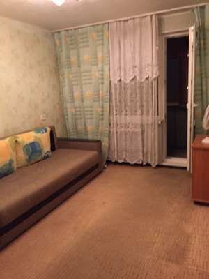 Продам двухкомнатную (2-комн.) квартиру, Ангарская ул, 38, Екатеринбург г