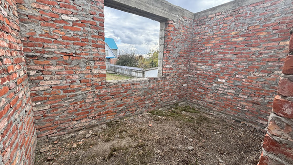 Продам дом, Лебединая ул, 34, Крымск г, 0 км от города