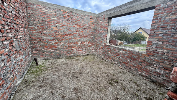 Продам дом, Лебединая ул, 34, Крымск г, 0 км от города