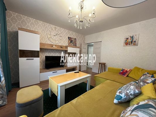 Продам двухкомнатную (2-комн.) квартиру, Советская ул, 12А, Лахденпохья г