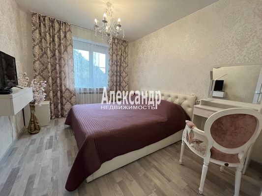 Продам двухкомнатную (2-комн.) квартиру, Советская ул, 12А, Лахденпохья г