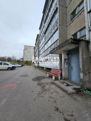 Продам двухкомнатную (2-комн.) квартиру, Советская ул, 12А, Лахденпохья г