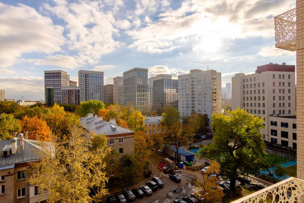 Продам трехкомнатную (3-комн.) квартиру, Маломосковская ул, 14, Москва г