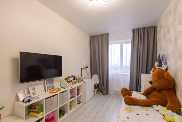 Продам двухкомнатную (2-комн.) квартиру, Горсоветская ул, 49/1, Ростов-на-Дону г