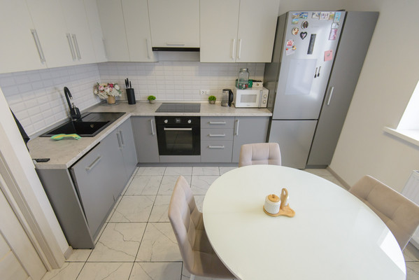 Продам двухкомнатную (2-комн.) квартиру, Горсоветская ул, 49/1, Ростов-на-Дону г