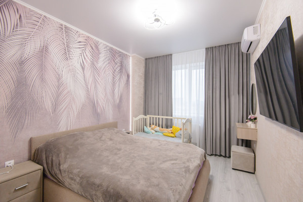 Продам двухкомнатную (2-комн.) квартиру, Горсоветская ул, 49/1, Ростов-на-Дону г