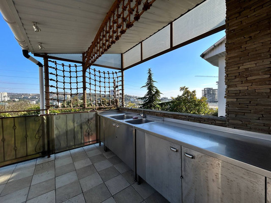 Продам гостиницу 573,4 м2, Пионерская ул, 49, Алушта г