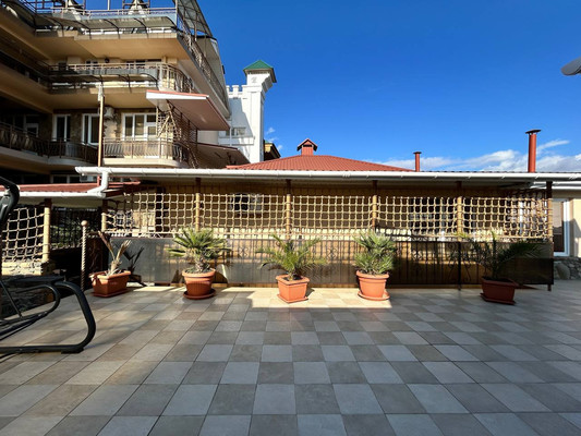 Продам гостиницу 573,4 м2, Пионерская ул, 49, Алушта г