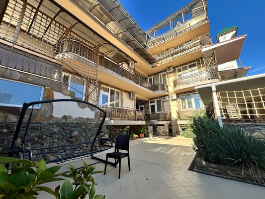 Продам гостиницу 573,4 м2, Пионерская ул, 49, Алушта г