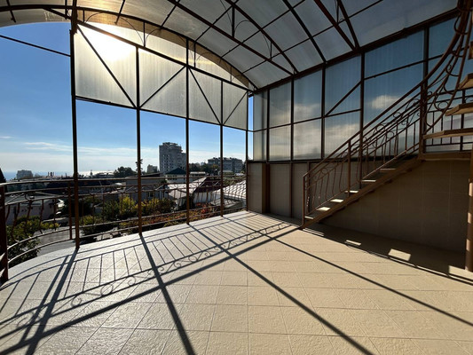 Продам гостиницу 573,4 м2, Пионерская ул, 49, Алушта г