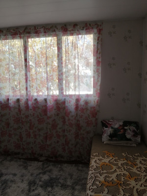 Продам трехкомнатную (3-комн.) квартиру, Майора Жукова ул, 21, Витязево с