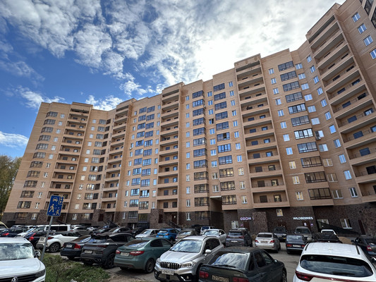 Продам двухкомнатную (2-комн.) квартиру, Дмитровская ул, 21, Базарово д