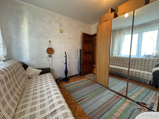 Продам трехкомнатную (3-комн.) квартиру, им Константина Аверьянова мкр, 18, Дмитров г