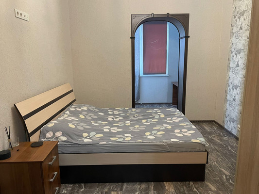 Продам двухкомнатную (2-комн.) квартиру, Карла Маркса ул, 138, Тамань ст-ца