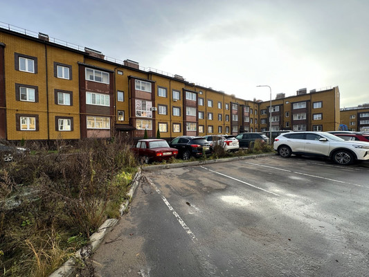 Продам трехкомнатную (3-комн.) квартиру, Луговая ул, 14, Якоть с