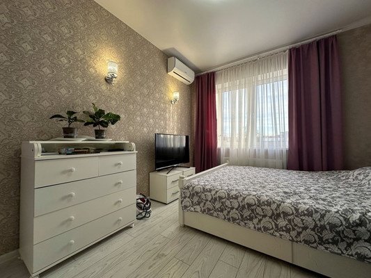 Продам трехкомнатную (3-комн.) квартиру, Луговая ул, 14, Якоть с