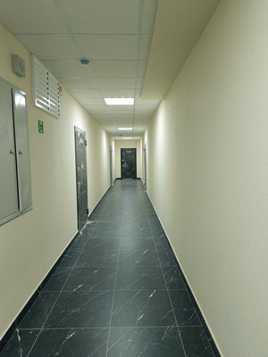 Продам однокомнатную (1-комн.) квартиру, Славы ул, 50к3, Мирное с