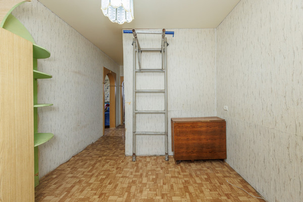 Продам однокомнатную (1-комн.) квартиру, Московский пр-кт, 94ка, Брянск г