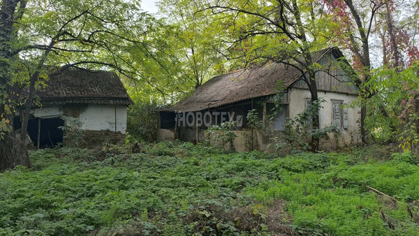 Продам участок 31,89 соток, ИЖС, Комсомольская ул, 22, Ленинский х, 0 км от города