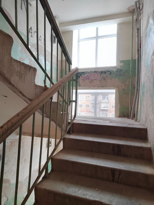 Продам комнату в 5-комн. квартире, Ленинградский пр-кт, 7, Нижний Тагил г