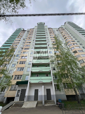 Продам трехкомнатную (3-комн.) квартиру, Белая ул, 29а, Андреевка рп