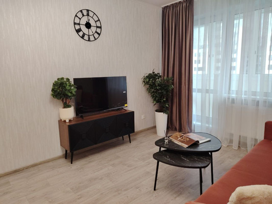 Сдам однокомнатную (1-комн.) квартиру, Яблочкова ул, 3, Пермь г