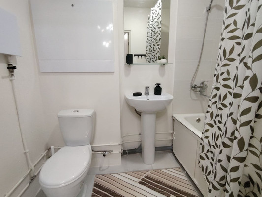 Сдам однокомнатную (1-комн.) квартиру, Яблочкова ул, 3, Пермь г