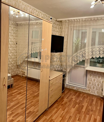 Продам трехкомнатную (3-комн.) квартиру, Дмитриевского ул, 7, Москва г