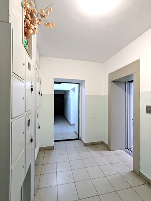 Продам однокомнатную (1-комн.) квартиру, Колхозная ул, 55к4, Услонь д