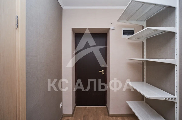 Продам многокомнатную квартиру, Октябрьский пр-кт, 138/1, Сыктывкар г