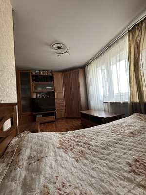 Продам трехкомнатную (3-комн.) квартиру, Кусковская ул, 27к1, Москва г