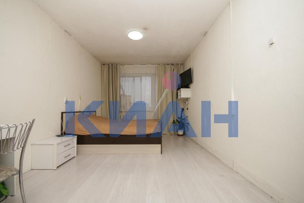 Продам двухкомнатную (2-комн.) квартиру, Карбышева ул, 32, Красноярск г