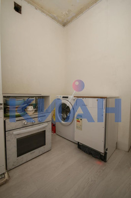 Продам двухкомнатную (2-комн.) квартиру, Карбышева ул, 32, Красноярск г