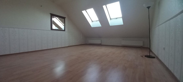 Продам таунхаус, Лейтенанта Катина ул, 8а, Калининград г, 0 км от города