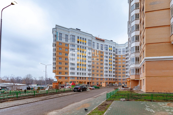 Продам двухкомнатную (2-комн.) квартиру, 6-я Радиальная ул, 3к3, Москва г