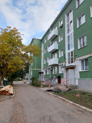 Продам трехкомнатную (3-комн.) квартиру, Юбилейная ул, 10, Восход с