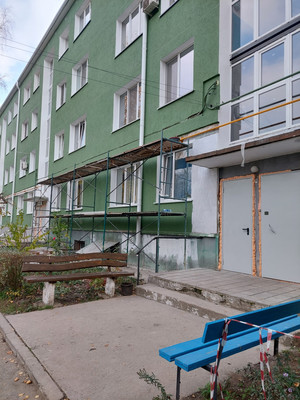 Продам трехкомнатную (3-комн.) квартиру, Юбилейная ул, 10, Восход с