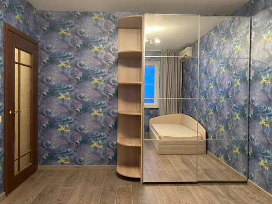 Сдам трехкомнатную (3-комн.) квартиру, Окская ул, 5к3, Москва г