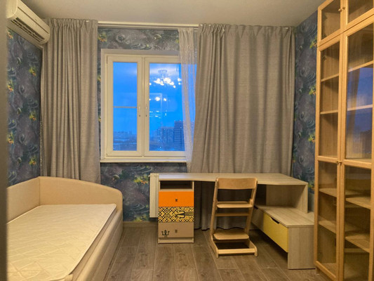 Сдам трехкомнатную (3-комн.) квартиру, Окская ул, 5к3, Москва г