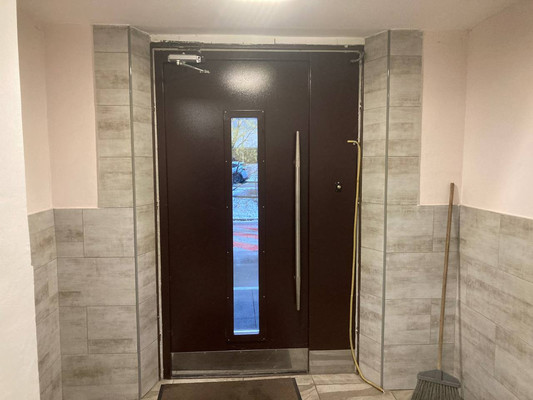 Сдам трехкомнатную (3-комн.) квартиру, Окская ул, 5к3, Москва г