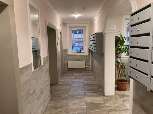 Сдам трехкомнатную (3-комн.) квартиру, Окская ул, 5к3, Москва г