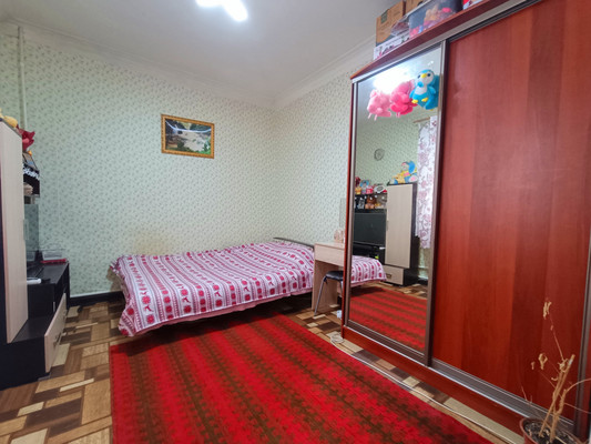 Продам трехкомнатную (3-комн.) квартиру, Советская ул, 25, Нижний Тагил г