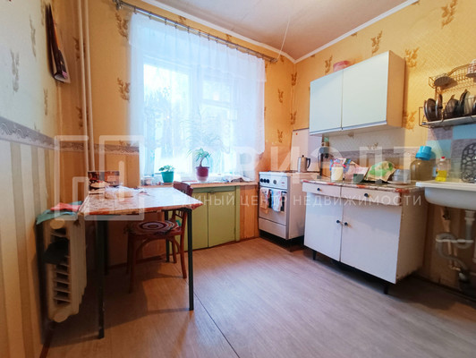 Продам комнату в 2-комн. квартире, Жданова ул, 29, Нижний Тагил г