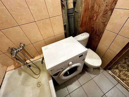 Продам двухкомнатную (2-комн.) квартиру, Широнинцев ул, 26, Киров г
