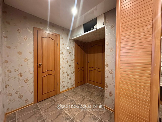 Продам двухкомнатную (2-комн.) квартиру, 40 лет Победы ул, 16, Ишим г