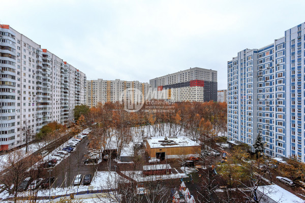 Продам двухкомнатную (2-комн.) квартиру, Каширское ш, 80к2, Москва г